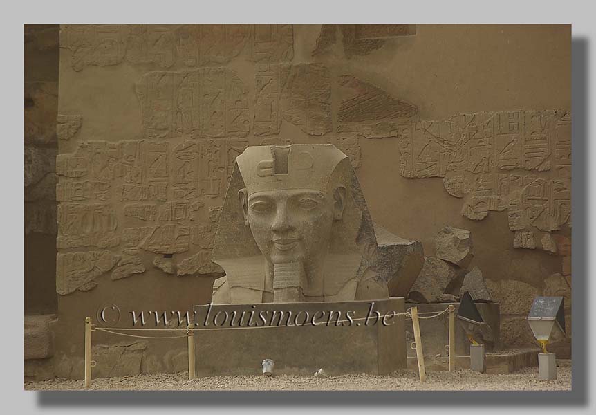 De tempel van Luxor. foto louis moens